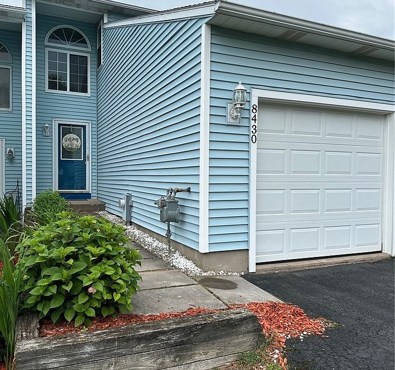 1st image of 8430 Fathom Dr