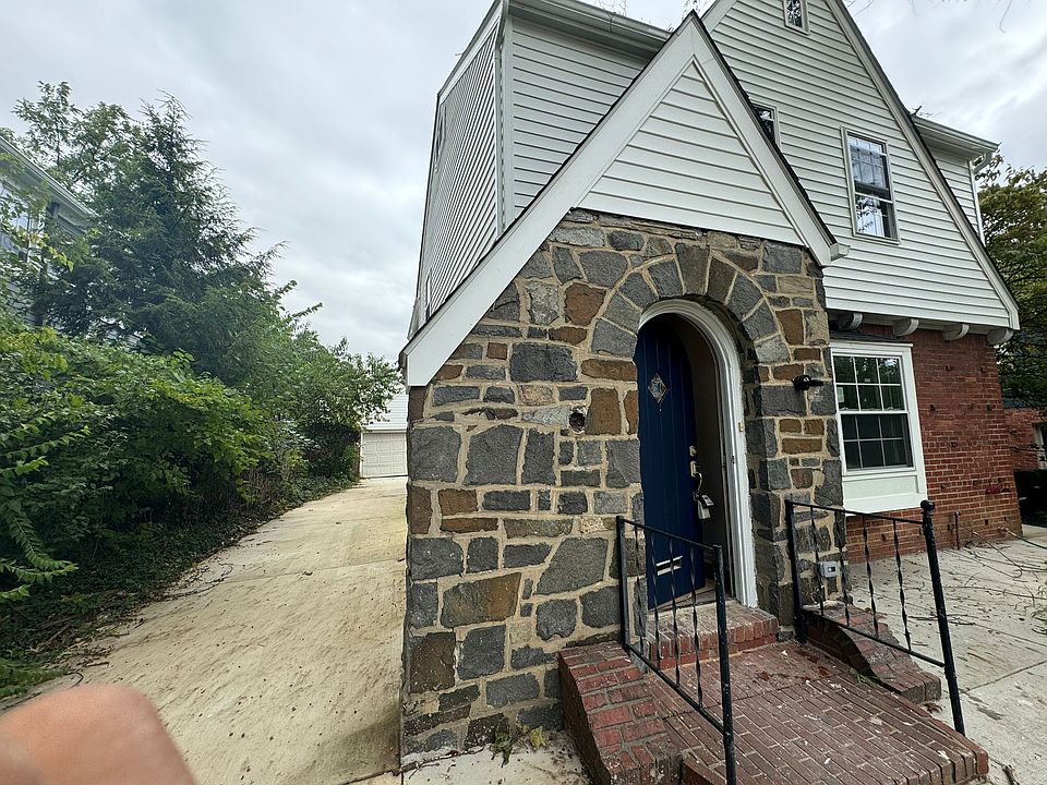1st image of 1409 N Wakefield St
