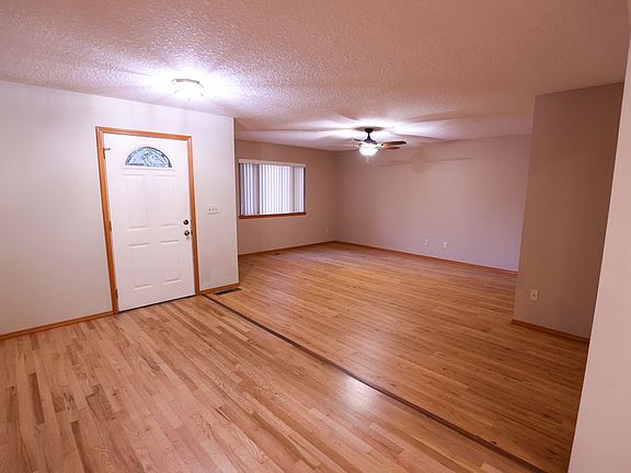 3rd image of 10850 SW North Dakota St