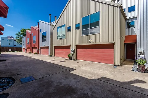 1429 Caddo St #B Photo 1
