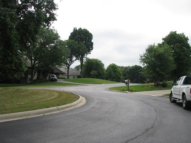 2nd image of 1404 Midwest Club Pkwy