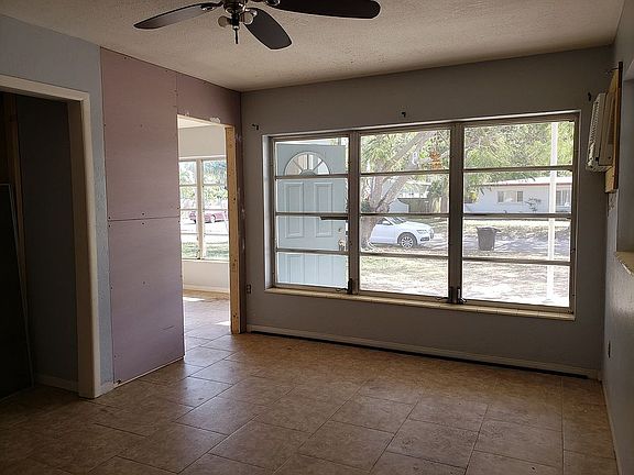 5th image of 7517 Par Ave N