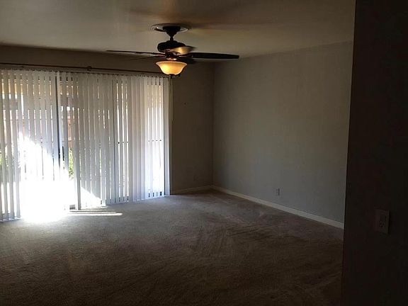3rd image of 123 Buckingham Dr