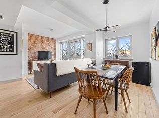 136 Powers St APT 3E, Brooklyn, NY 11211