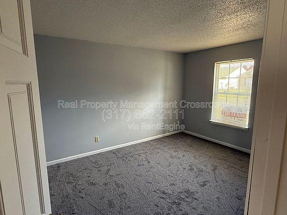 3rd image of 8832 Taggart Dr