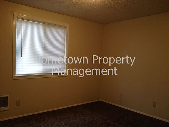 2nd image of 4401 Saratoga Pl NE APT 16