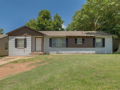 1005 Holly Ln, Midwest City, OK, 73110