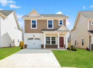 151 Highland Park Ct, Easley, SC 29642