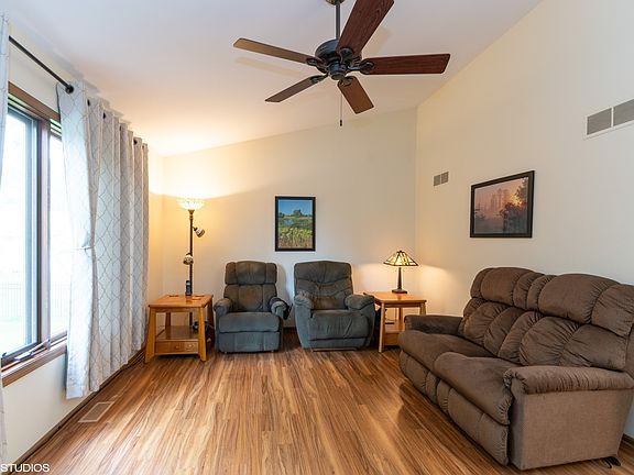 5th image of 9230 Drummond Dr #0