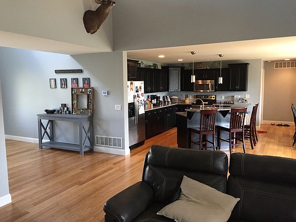 4th image of 236 Bonnie Dr