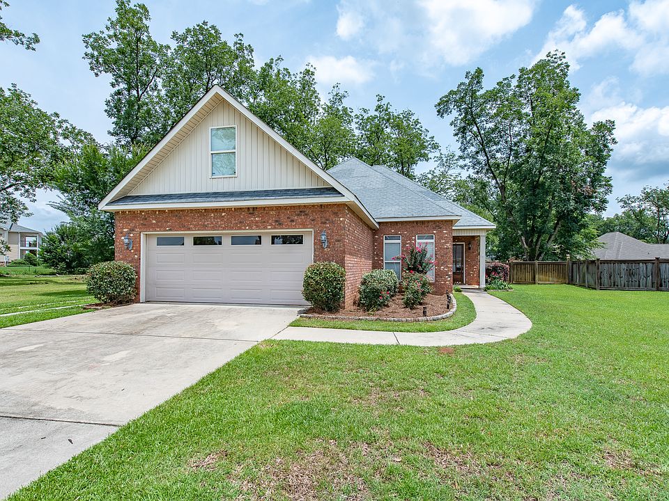 1st image of 116 Parkview Grv
