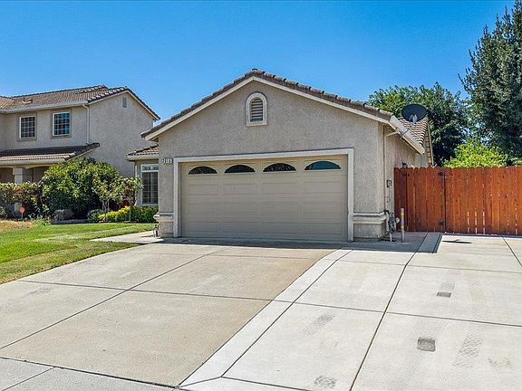 4th image of 2616 Blossom Cir