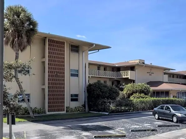 (undisclosed Address), Pompano Beach, FL 33064