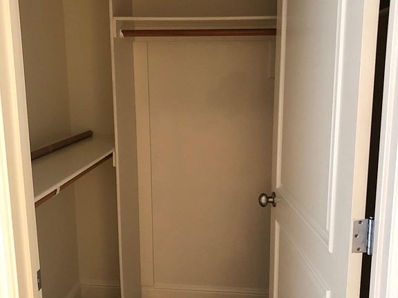 4th image of 300 Laguna Honda Blvd APT 302