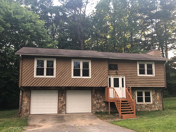 2nd image of 4273 Stratford Pl