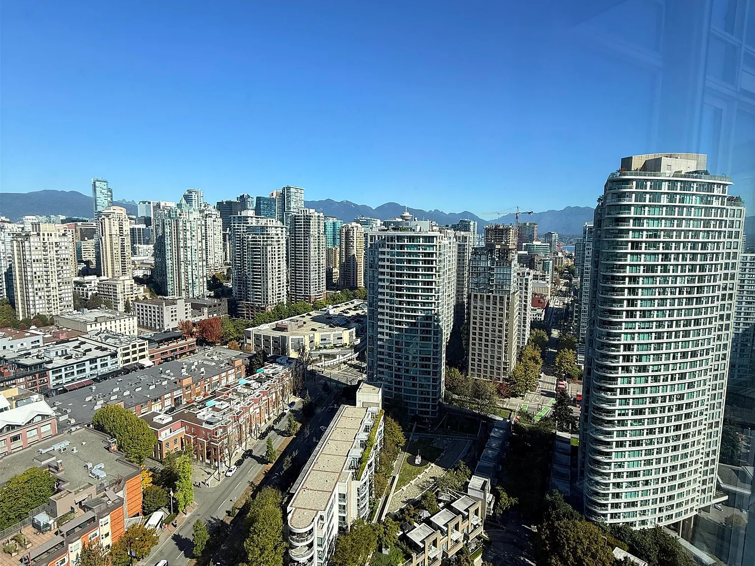 1 bed, 625 sqft, $3,200 — Photo 1