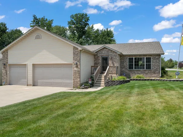 12806 Fawn Ct, Cedar Lake, IN 46303