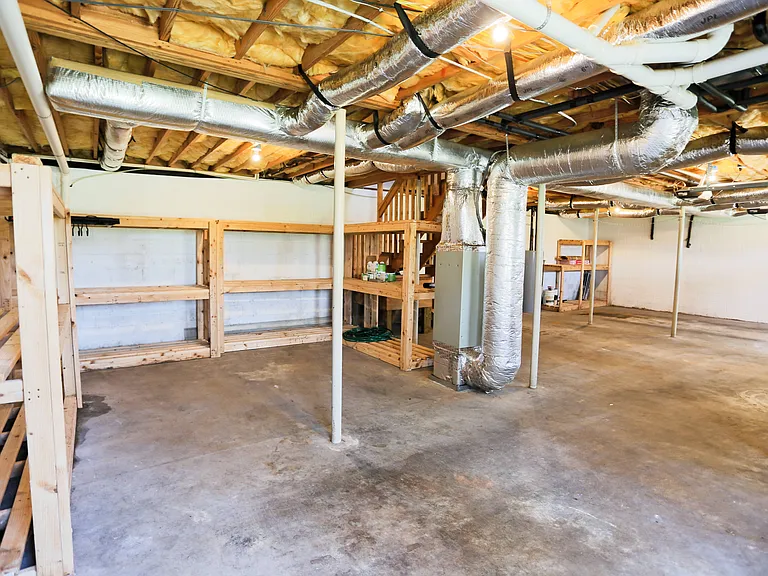 3927 Stella Dr — Photo 20
