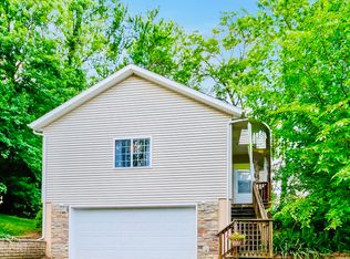 4015 Sumac Rd, Valparaiso, IN 46383