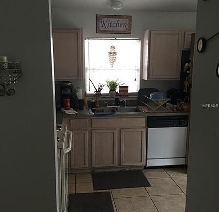 4th image of 2416 Cedarfield Ln