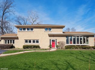 529 Kin Ct, Wilmette, IL 60091