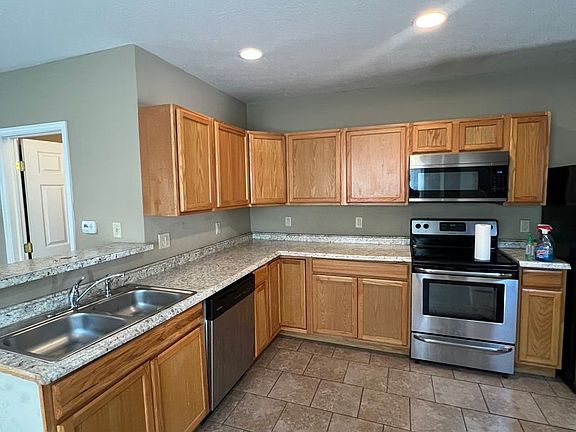 2nd image of 2536 Adams Ave APT 2
