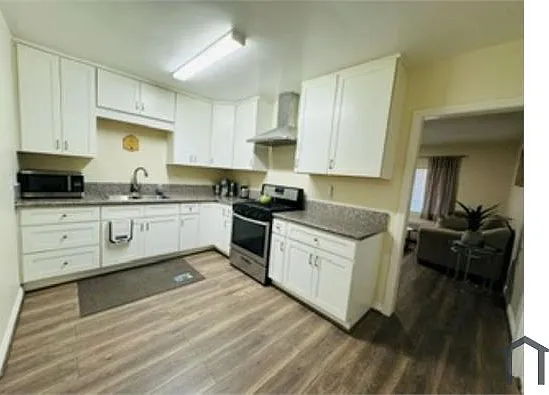 7040 Crebs Ave — Photo 11