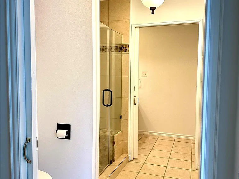 24914 Aughton Ct — Photo 23