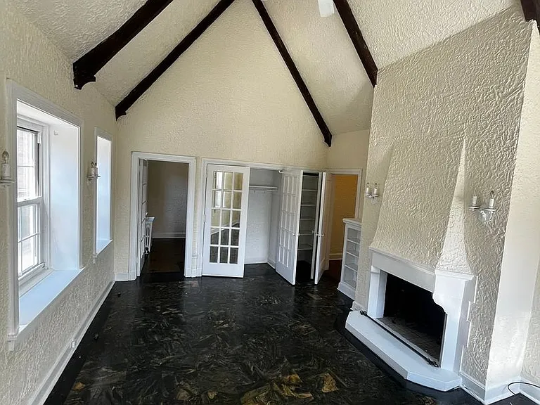 Bayard Manor Apartments — Photo 91