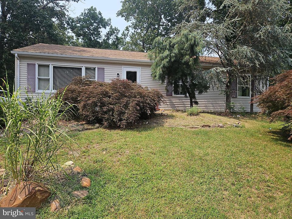 1st image of 719 Nutmeg St