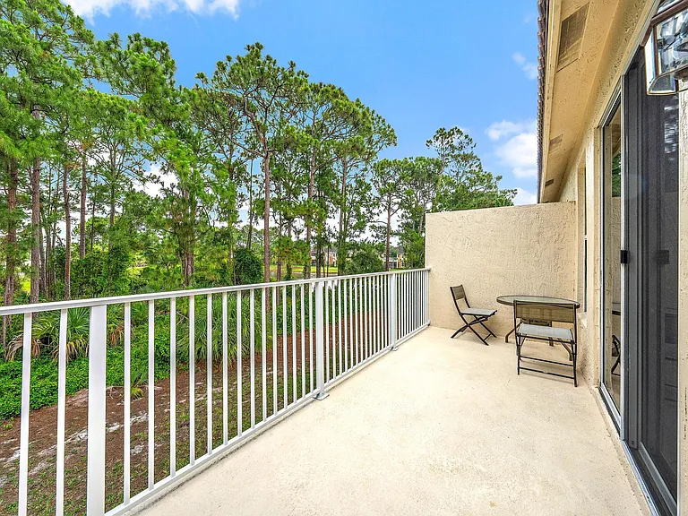9224 Wentworth Ln — Photo 8