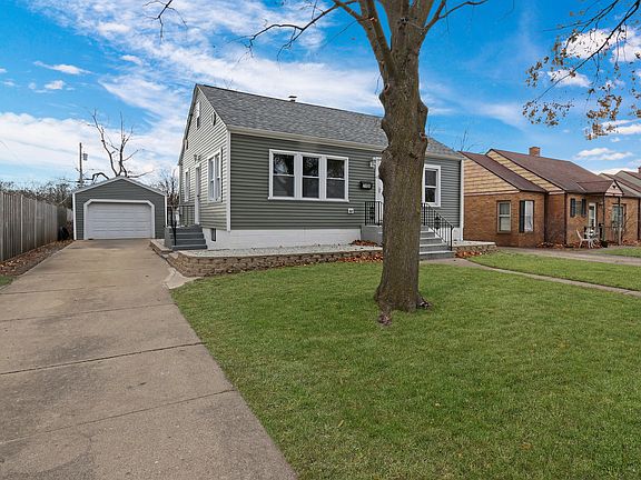 2nd image of 2108 Eshcol Ave