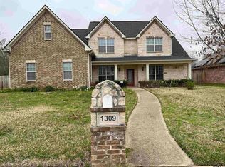 1309 River Bend Dr, Tyler, TX 75703