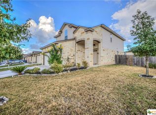 722 Great Oaks Dr, New Braunfels, TX 78130