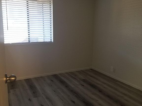 3rd image of 3001 N 36th St APT 107
