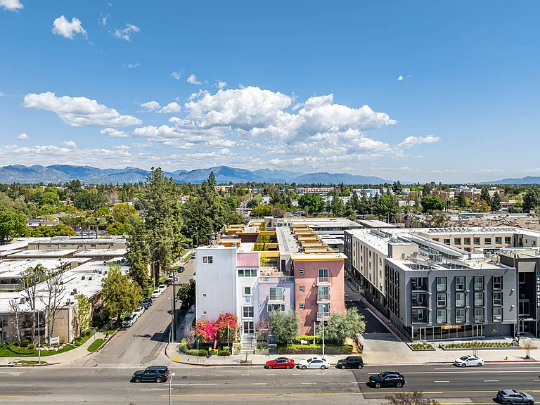 Legacy Apartments — Photo 18