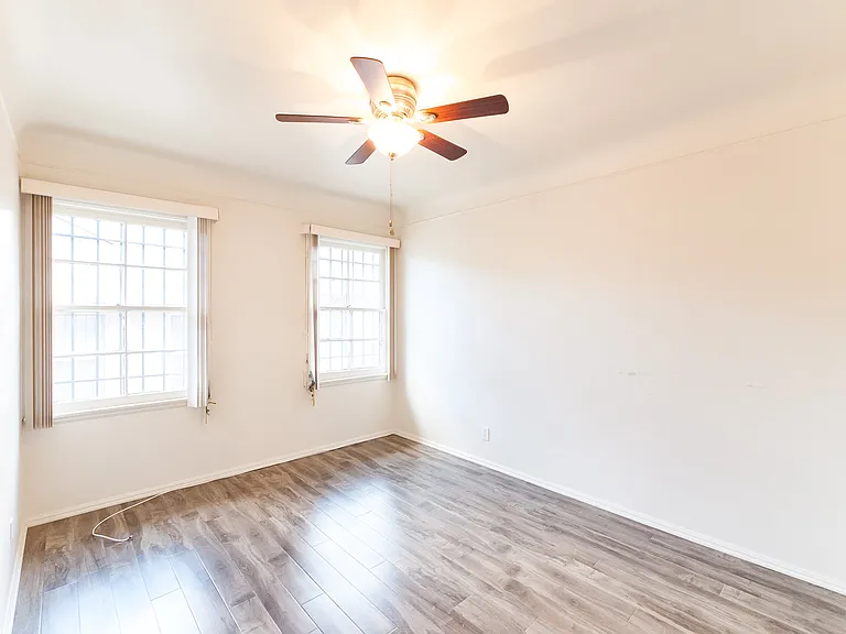 5955 S La Tijera Blvd — Photo 10