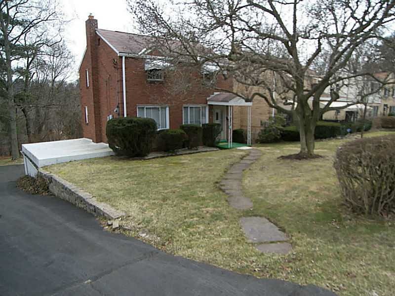 1st image of 813 Pennwood Dr