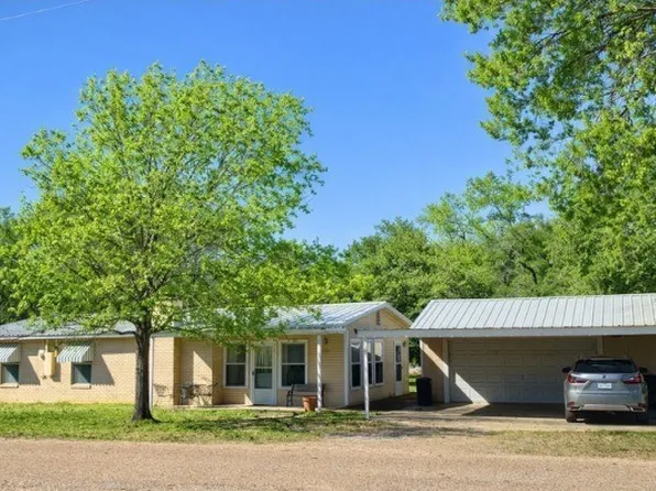 533 County Road 1627, Clifton, TX 76634