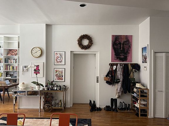 4th image of 11 Vestry St APT 2