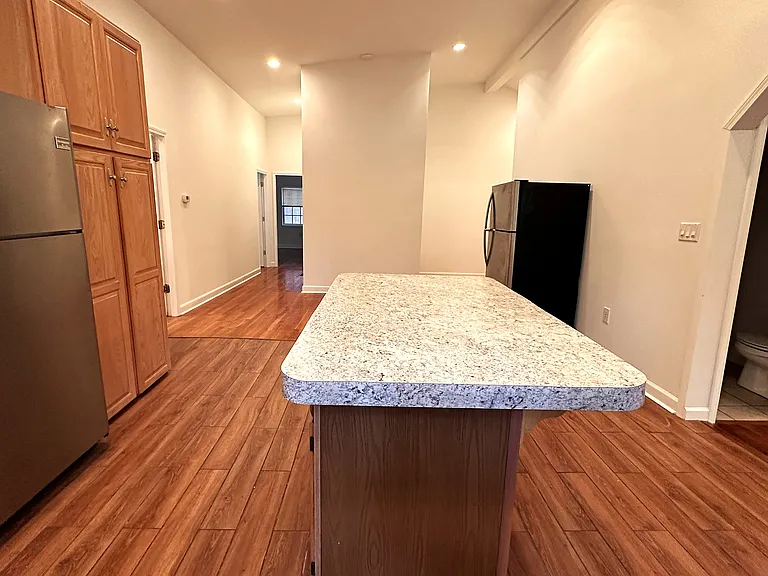 1212 Kendrick Rd NE — Photo 6