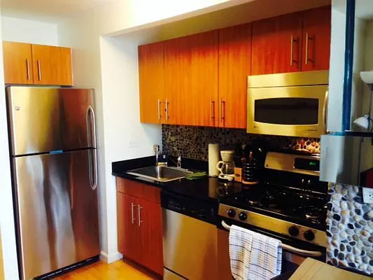 Rented by Global Realty Opportunities | media 34