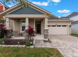 2042 Donahue Dr, Ocoee, FL 34761