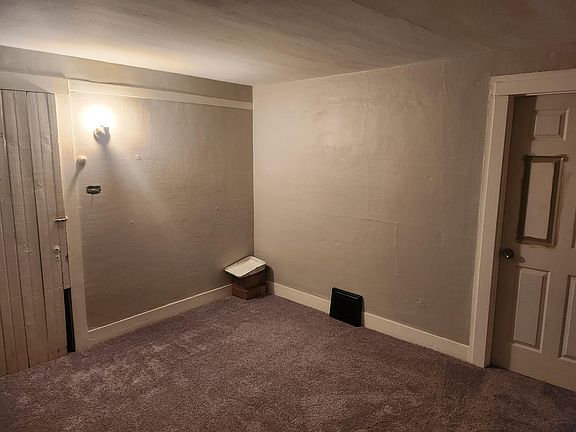 5th image of 3839 E 50th St