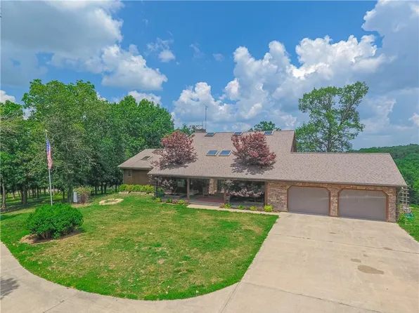 5151 SE Grindstone Rd, Cameron, MO 64429