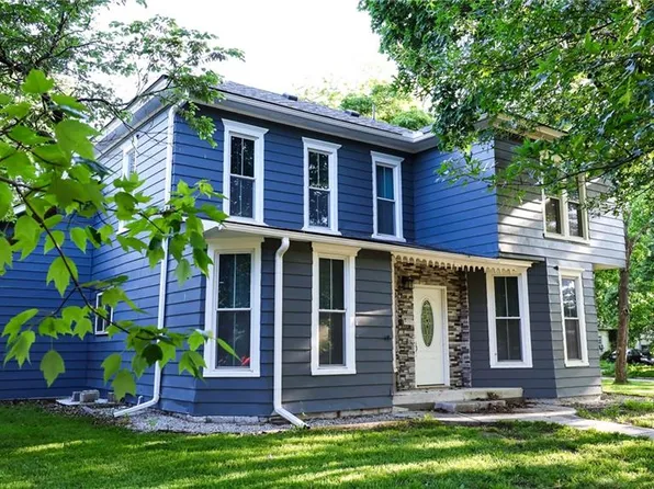 240 W 3rd Ave, Garnett, KS 66032