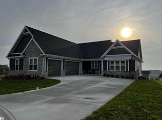 225 Vineyard Ridge Dr UNIT 43, Traverse City, MI 49686