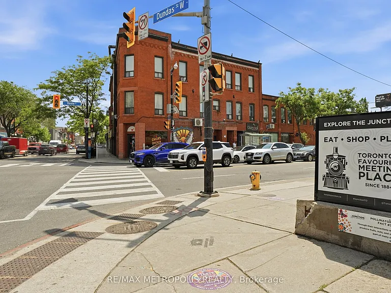 277 Gilmour Ave #UPPER — Photo 23