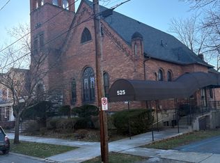 525 4th St APT 5, Oakmont, PA