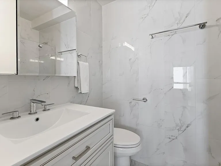 900 N Lake Shore Dr #1209 — Photo 10